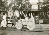 Girls with pony cart, 1925